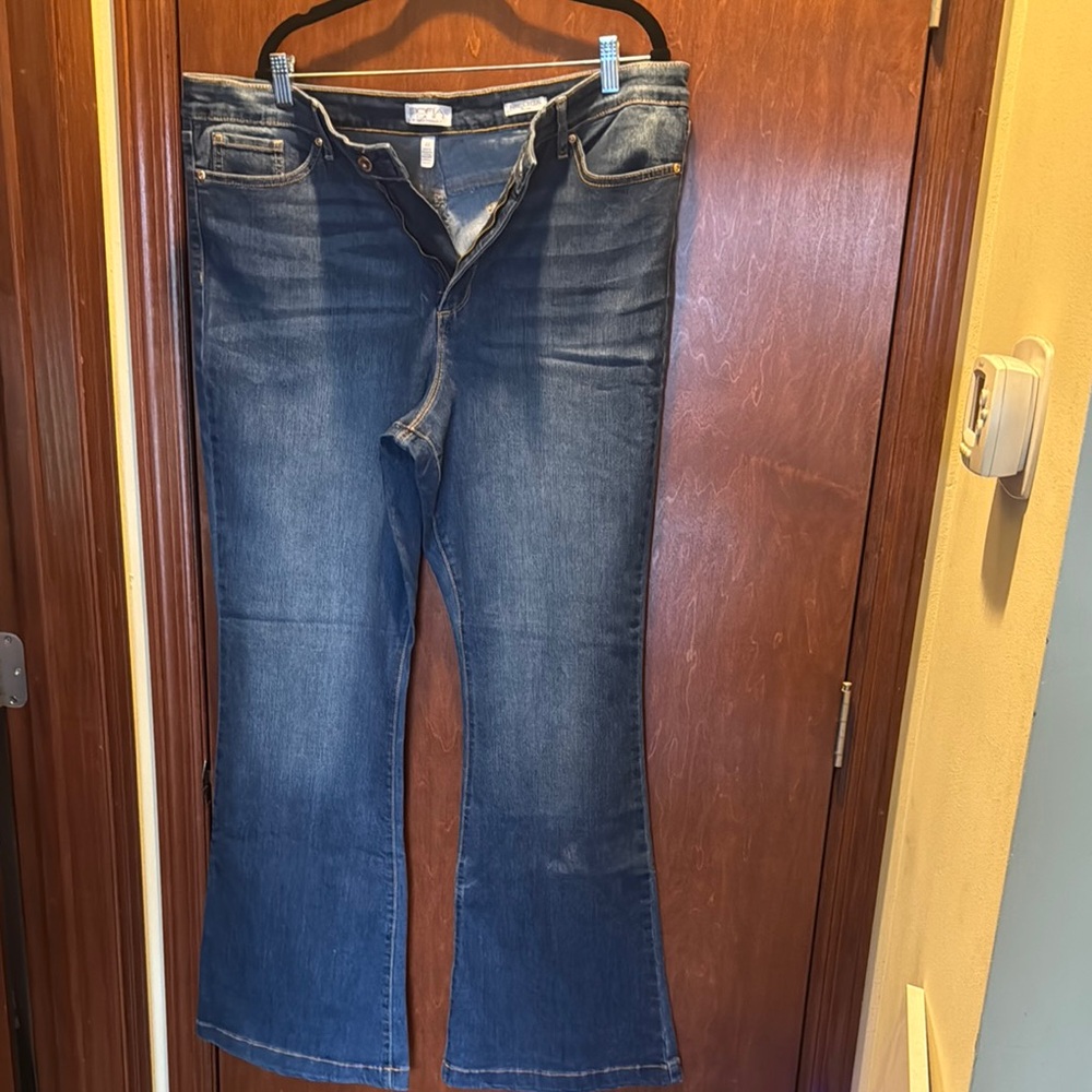 Sofia by Sofia Vergara Dark Blue Flare Jeans
